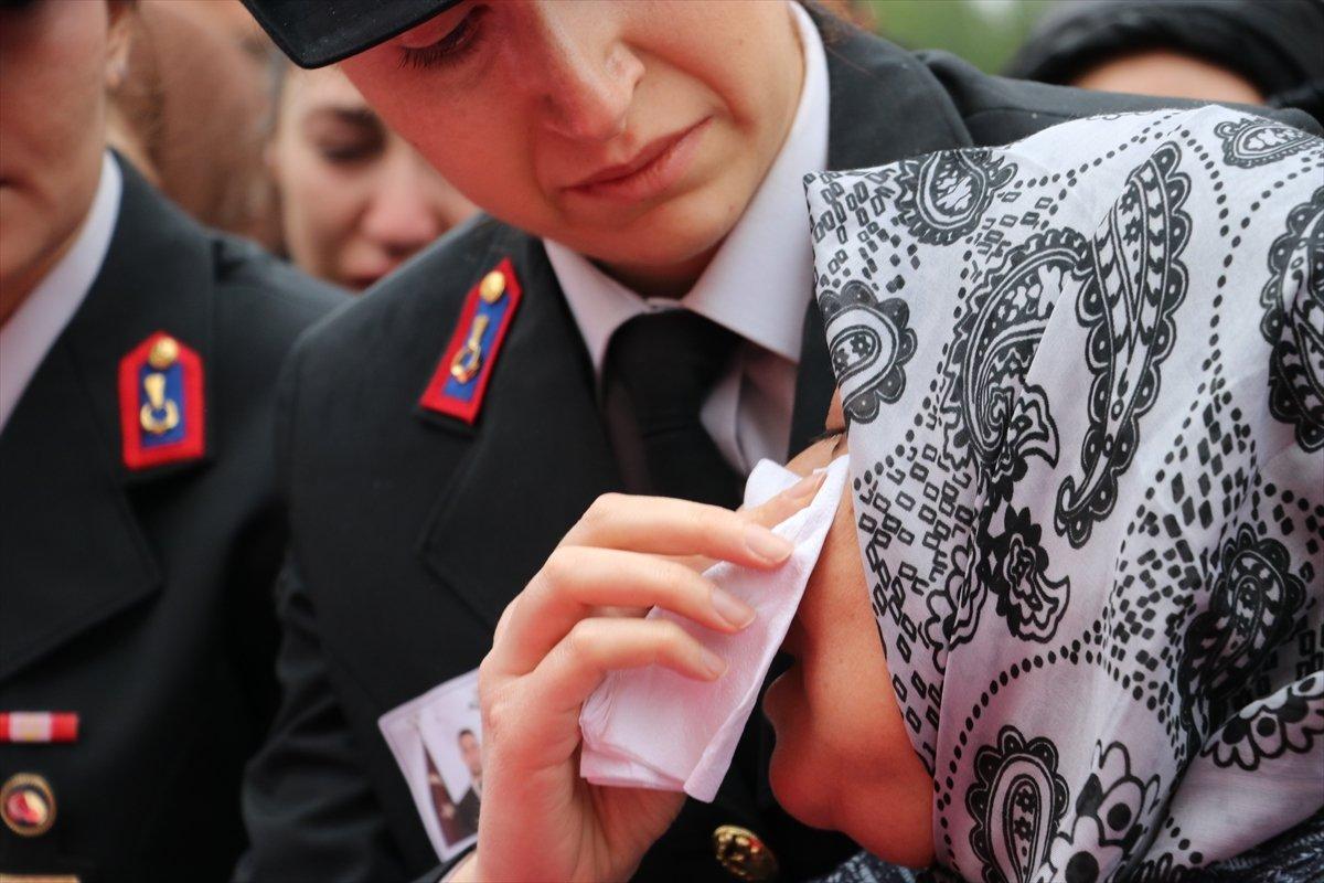 Şehit annesinin yürek yakan feryadı