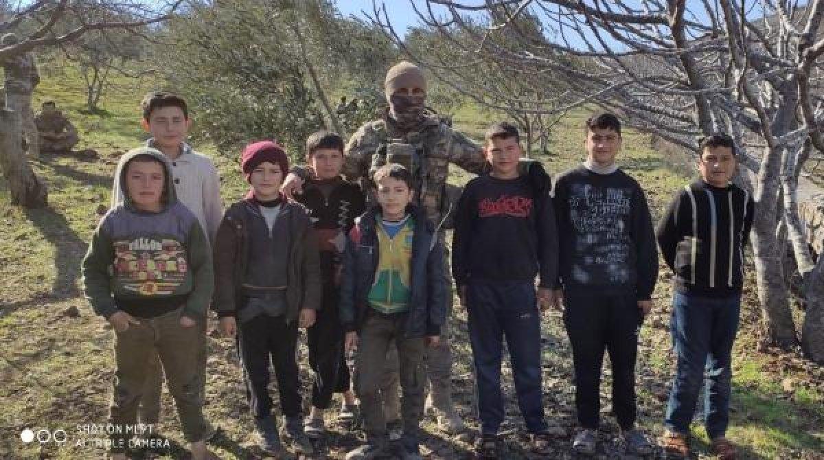 İdlib şehidinin annesine gönderdiği mesajlar yürek burktu