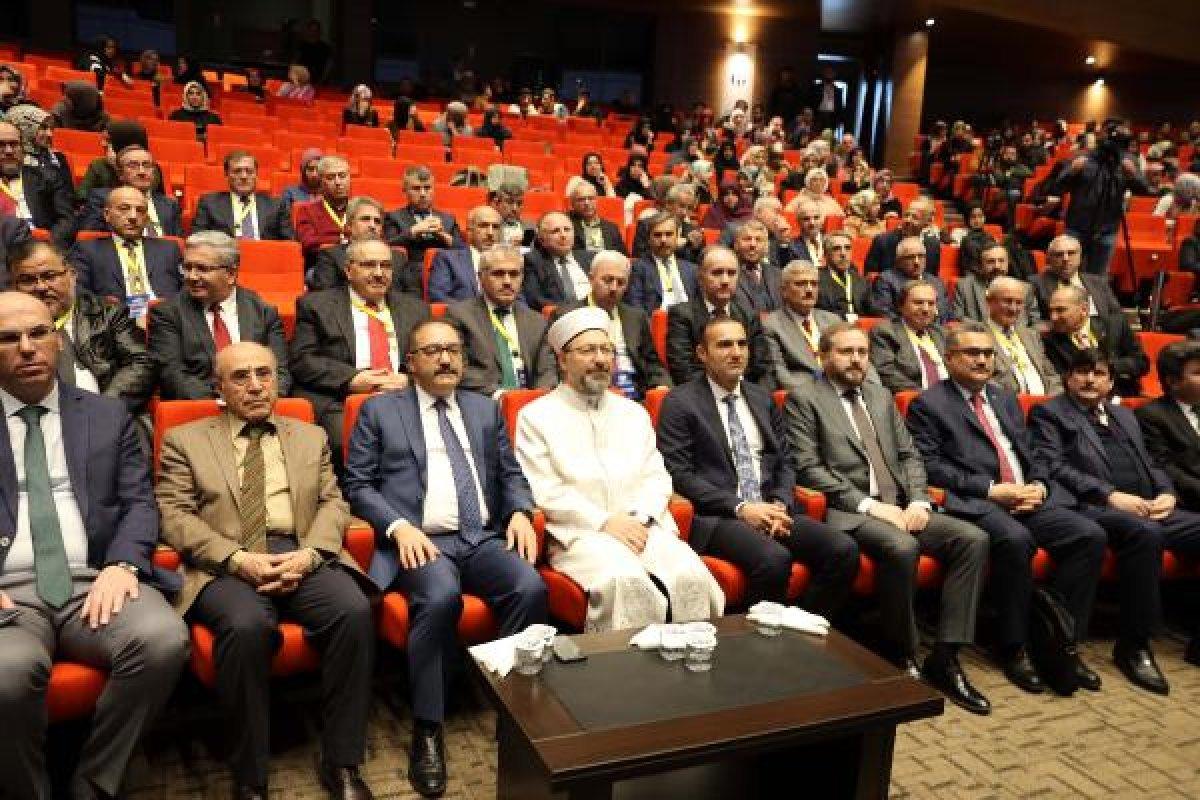 Ali Erbaş: Üniversite öncesi dini eğitim verilmeli