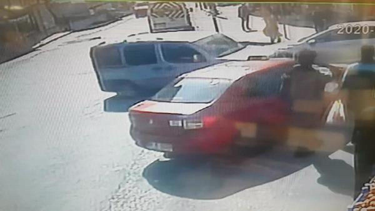 İstanbul'da aracına aldığı otostopçu aracını çaldı