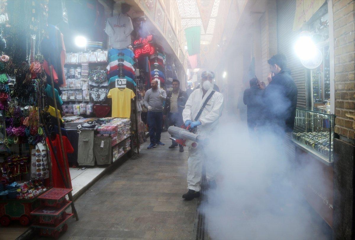 İran'da koronavirüs önlemleri