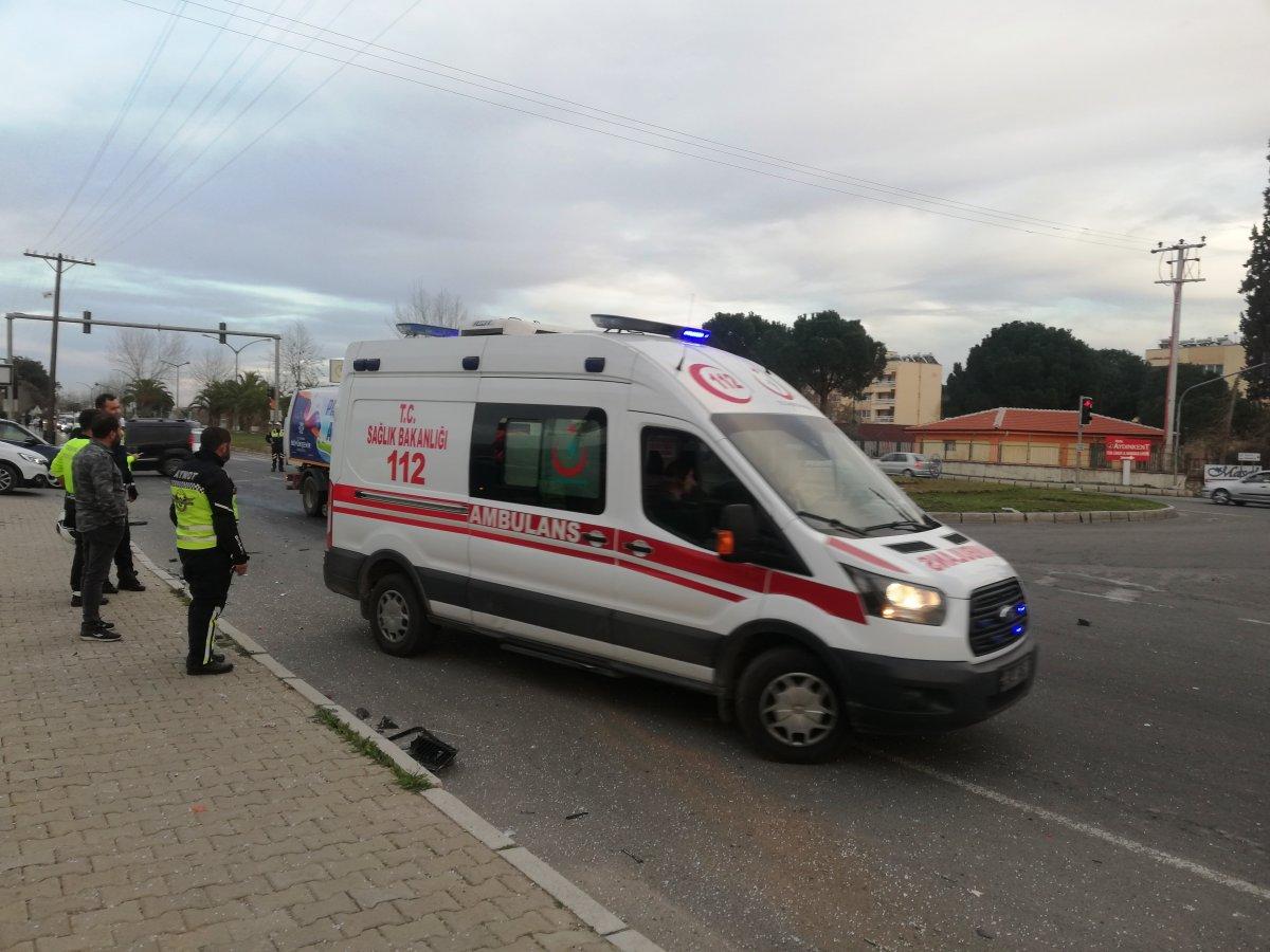 Aydın’da zincirleme trafik kazası: 4 yaralı