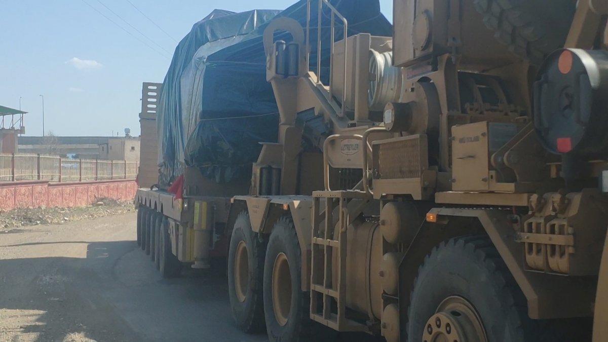 TSK'dan Suriye sınırına obüs sevkiyatı