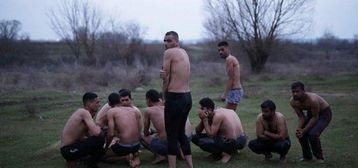 Türkiye bizi düşünmedi diyen Suriyeli sınırda bekliyor