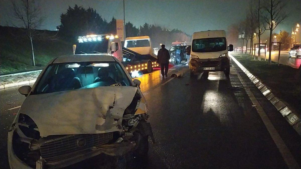 Kazaya sebebiyet veren trafik magandası koşarak kaçtı