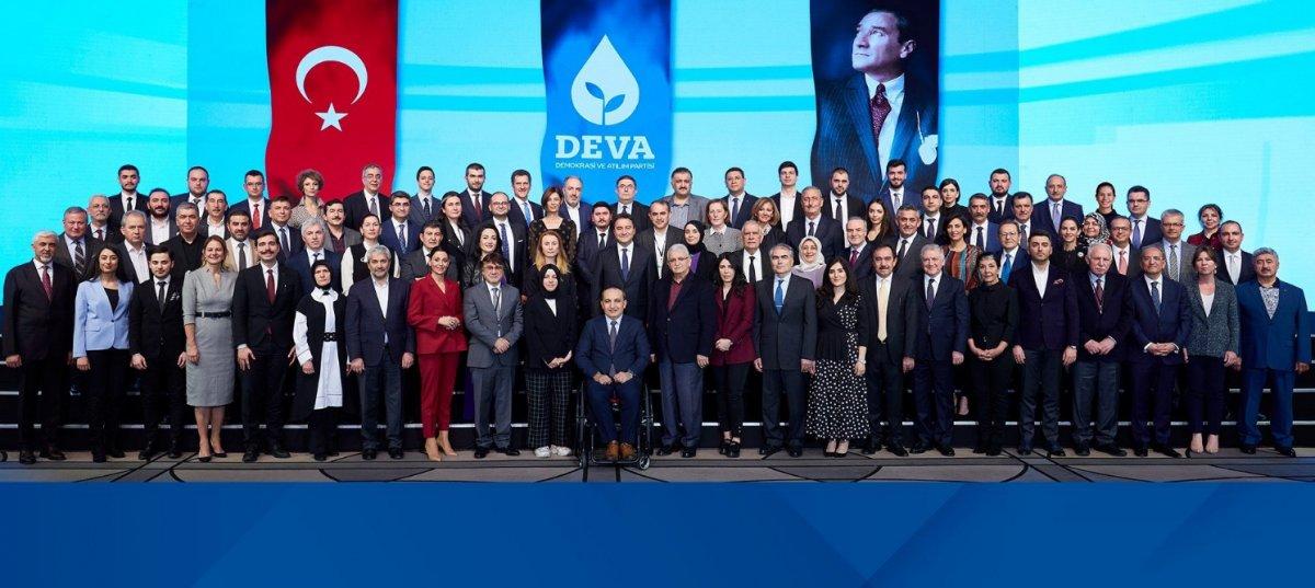 Haber kanalları Ali Babacan'ın konuşmasını yayınlamadı