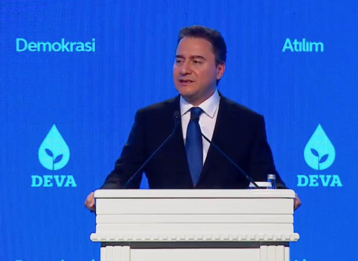 Haber kanalları Ali Babacan'ın konuşmasını yayınlamadı