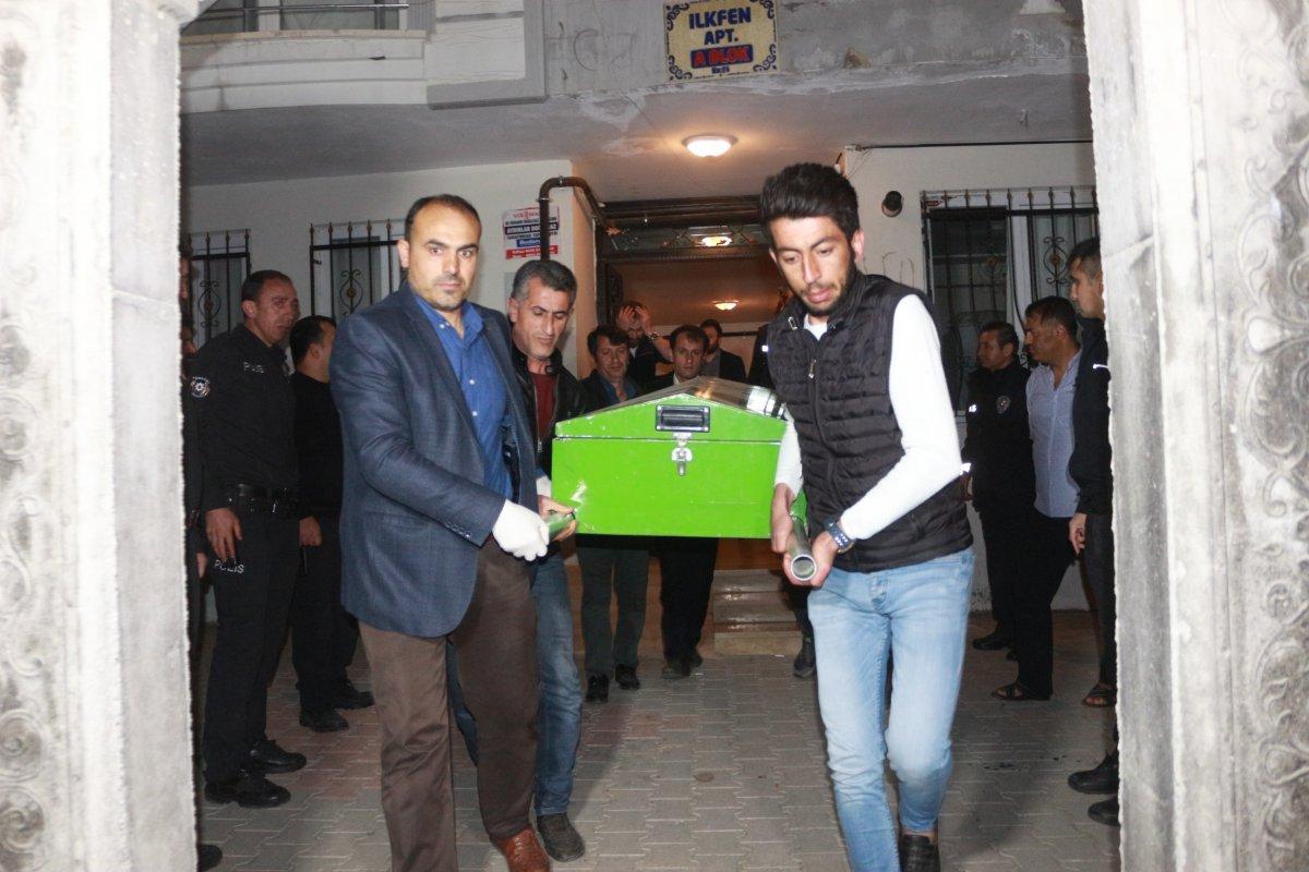 Adıyaman'da genç kız, babasına kurşun yağdırdı