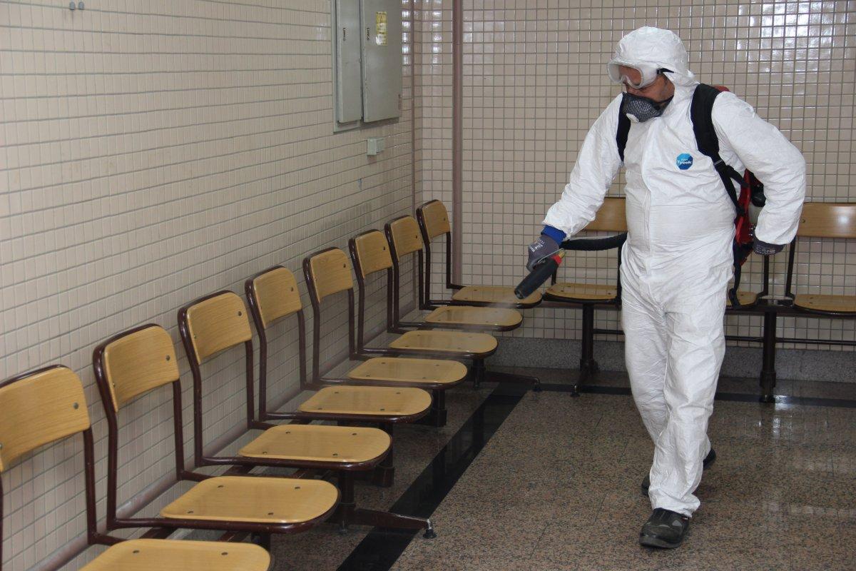 Adalet Bakanı cezaevlerindeki koronavirüs tedbirlerini açıkladı