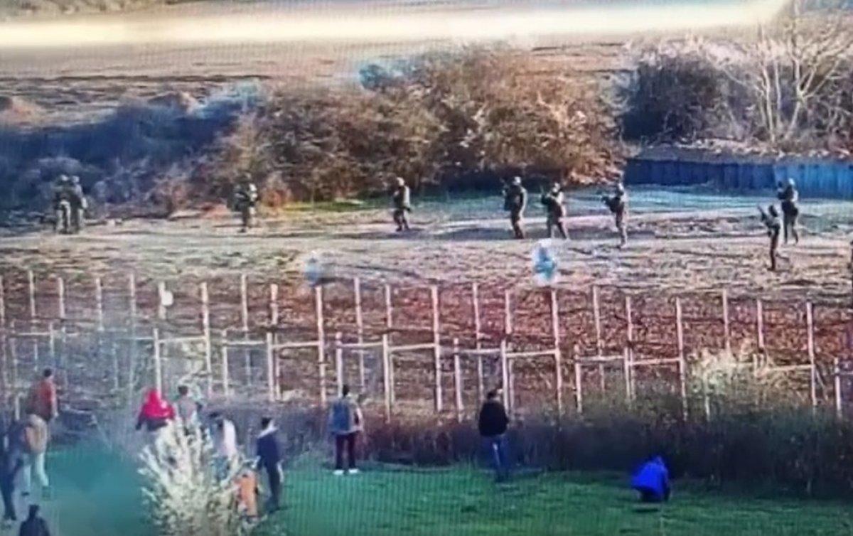 Yunanlardan biber gazına fanlı destek