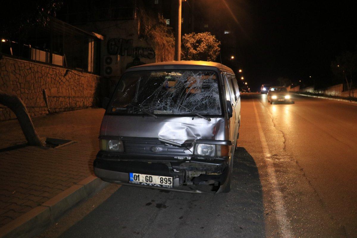 Adana'da araç çarpan yaya yaşamını yitirdi