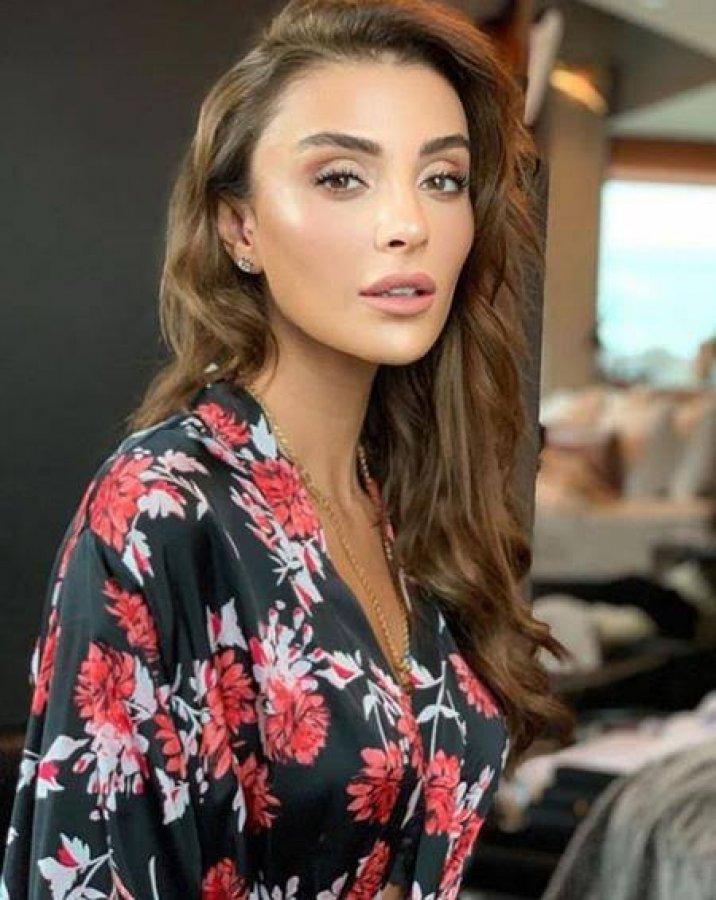 Özge Ulusoy: Bir uzaylı istilası kaldı