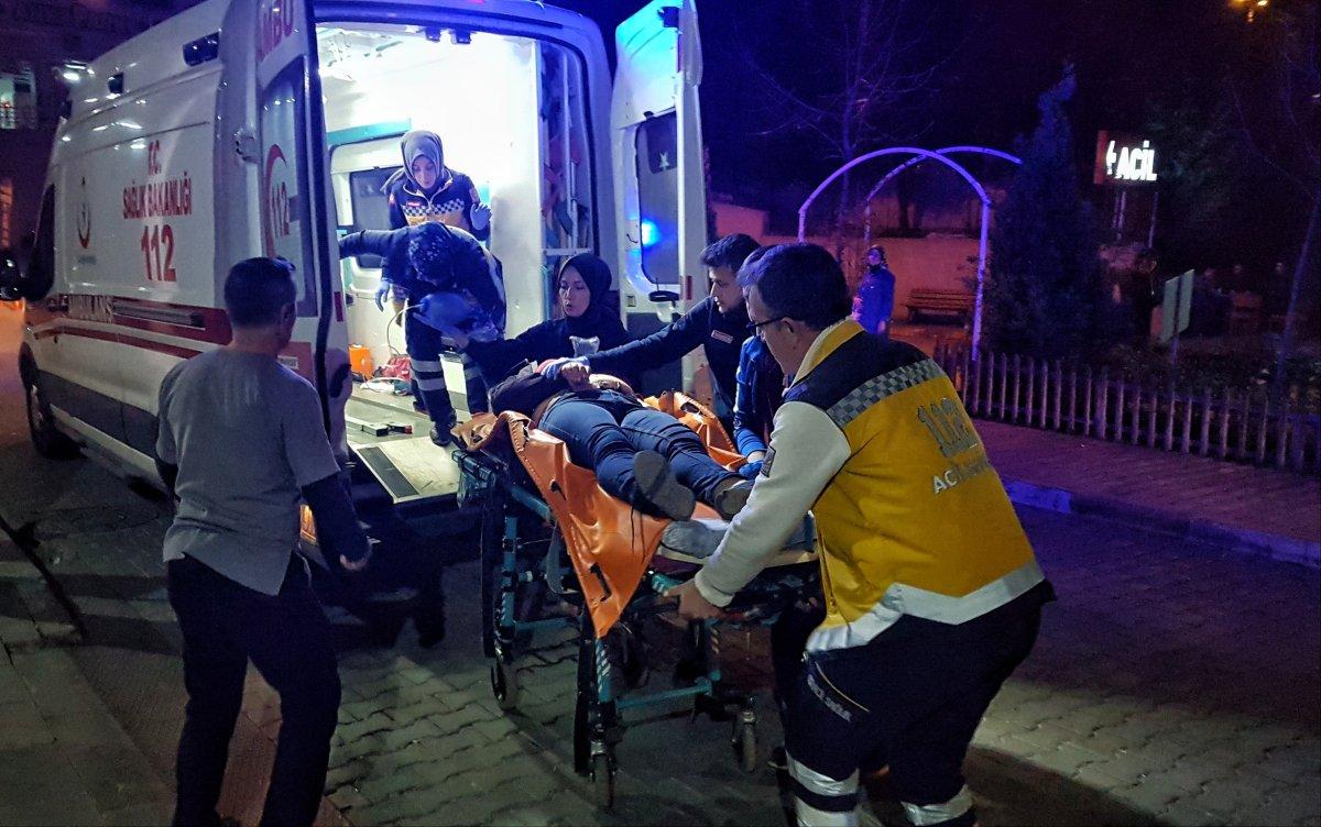 Karabük'te bir kişi eşini başından vurdu