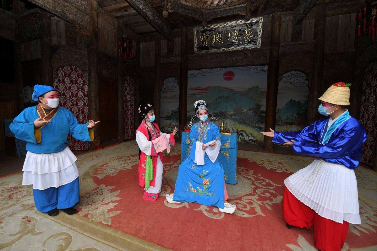 Çin, koronavirüs salgını için ABD'yi suçladı