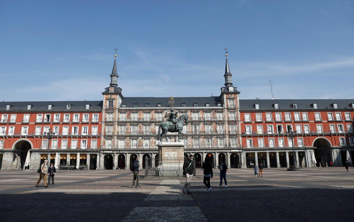 İspanya'da gereksiz sokağa çıkanlara para cezası