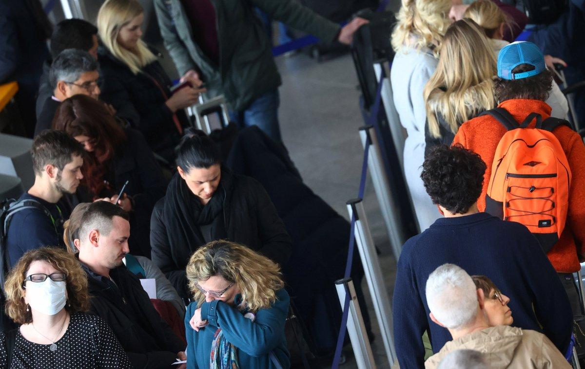 Slovenya ve Danimarka'da koronadan ilk ölümler