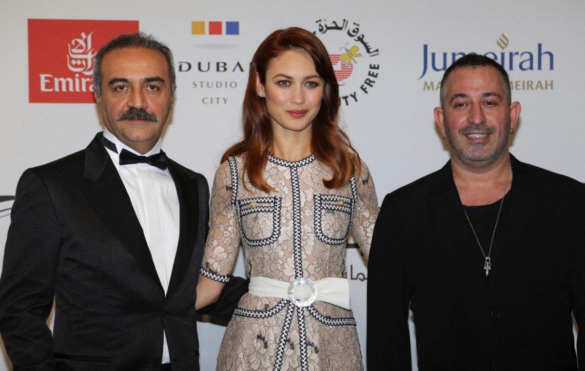 James Bond oyuncusu koronavirüse yakalandı