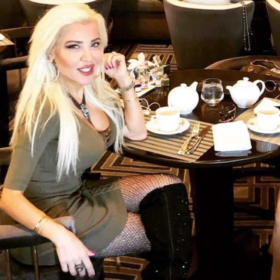 Elif Kask ile son romanı Boşanırken’i ve daha pek çok şeyi konuştuk