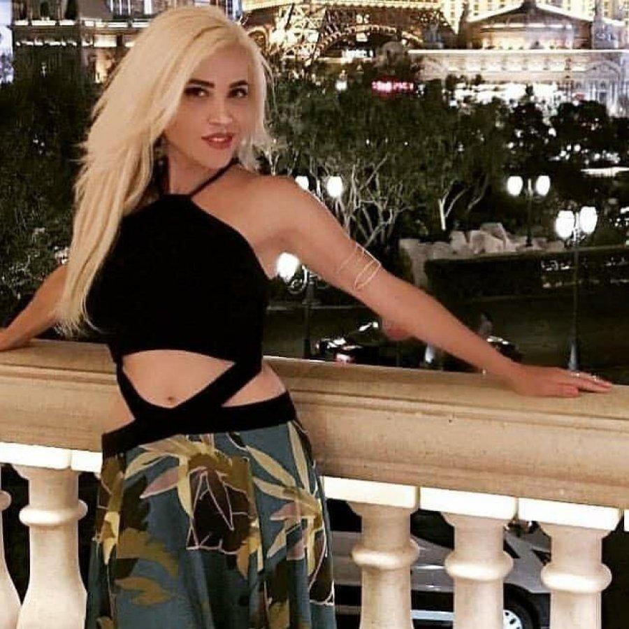 Elif Kask ile son romanı Boşanırken’i ve daha pek çok şeyi konuştuk