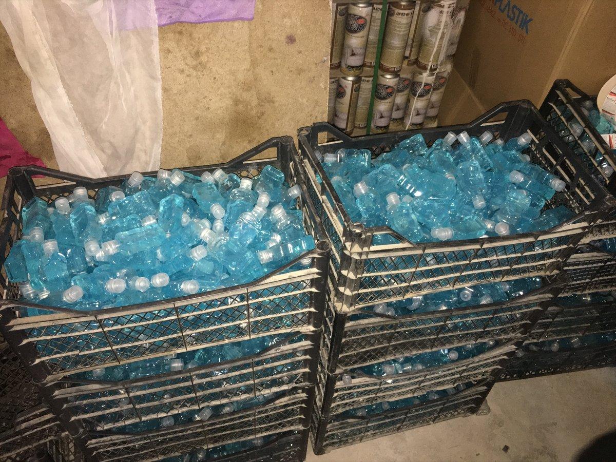 İstanbul'da sahte dezenfektan üreten iş yerine baskın