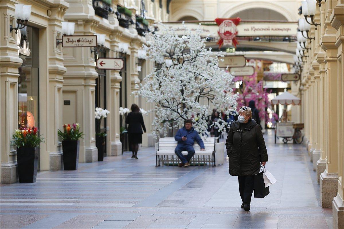 Rusya'da koronavirüs kaynaklı ilk ölüm gerçekleşti