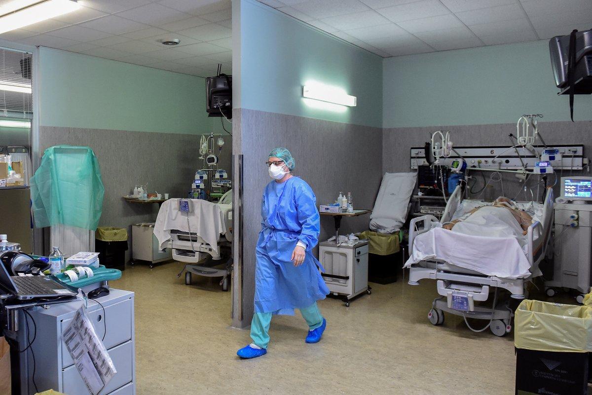 Çin İtalya'ya koronavirüsle mücadelede destek veriyor