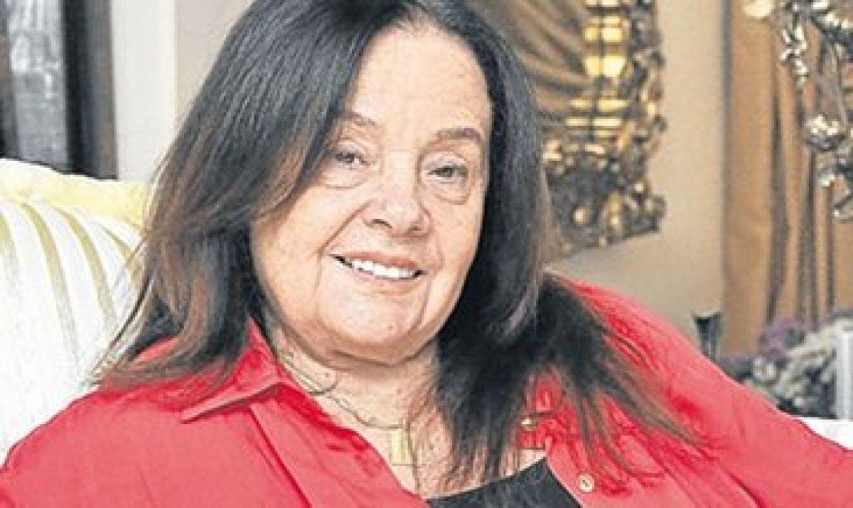 Muhterem Nur vefat etti