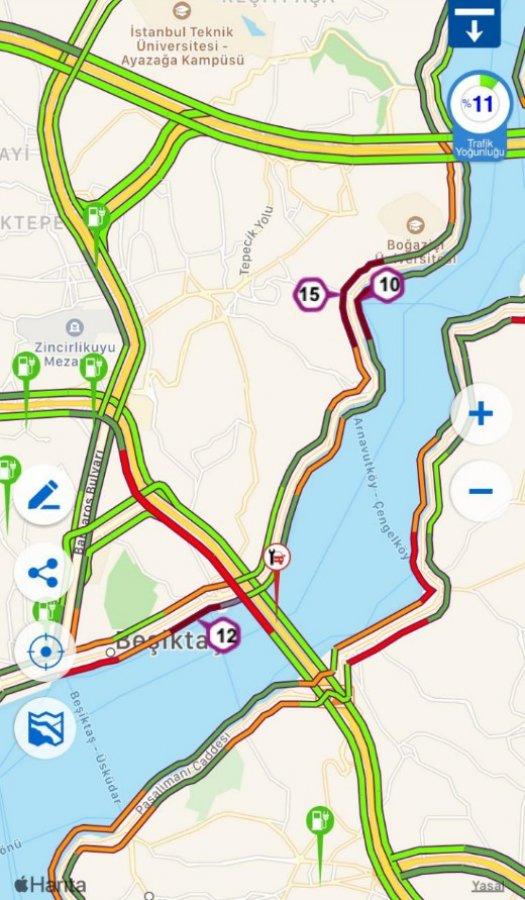 'Evde Kal' çağrılarına rağmen İstanbullular sahillere koştu
