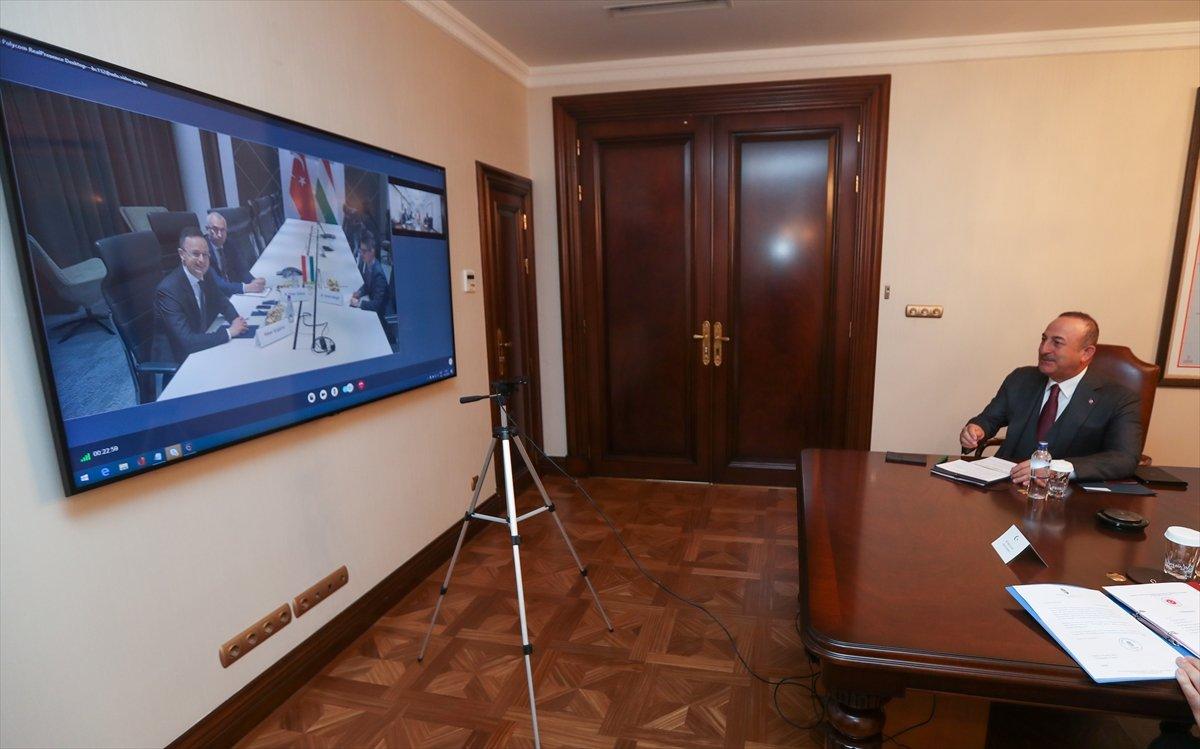 7 ülkeden 3 bin 358 öğrenci Türkiye'ye getirilecek