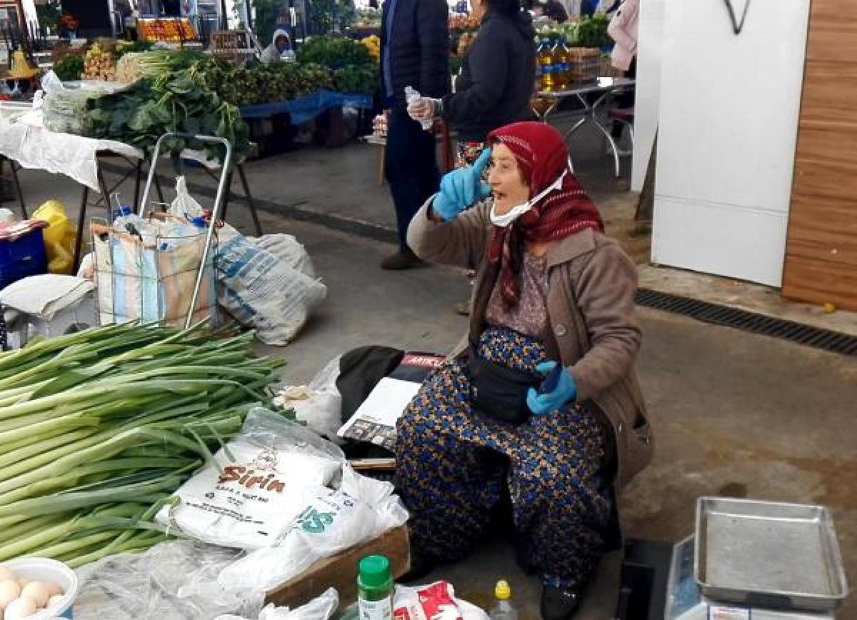 Manavgat'ta sokağa çıkan yaşlı kadının savunması şaşırttı