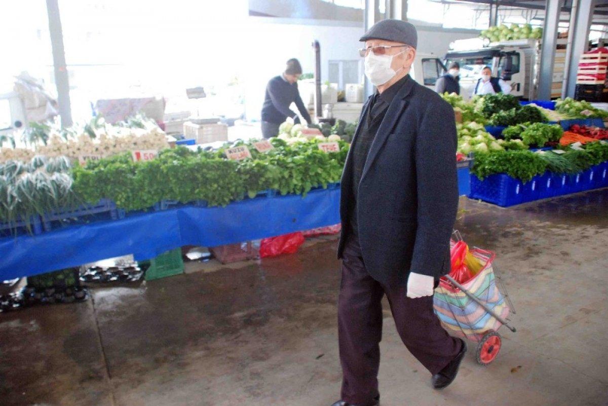 İstanbul'da evde kal çağrısına uymayanlar var