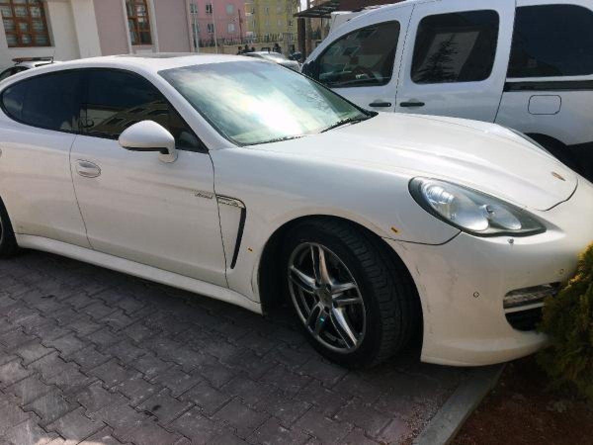 Konya'da iki şüpheli, araçlarına çarpan kişiyi öldürdü