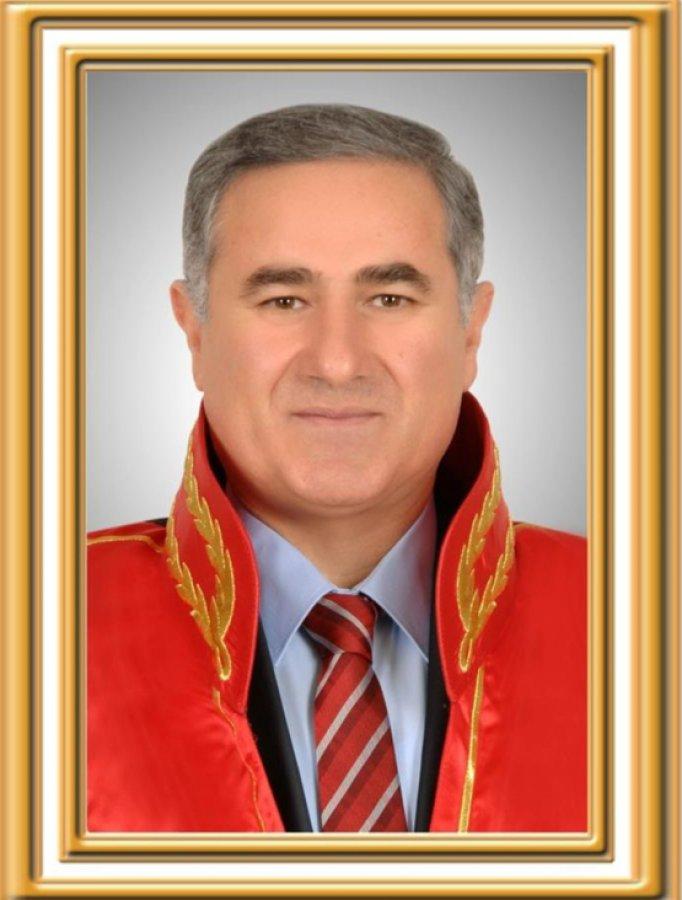 Yargıtay'ın yeni başkanı Mehmet Akarca oldu