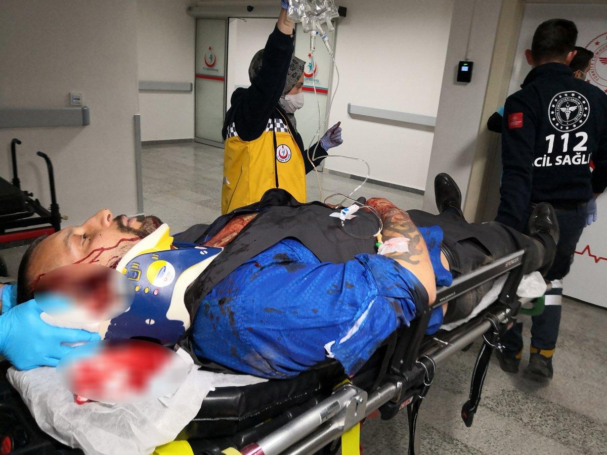 Aksaray'da genç kız tartıştığı arkadaşını vurdu