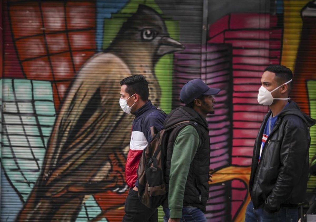 Türkiye, Kolombiya'ya koronavirüs tanı testi gönderdi