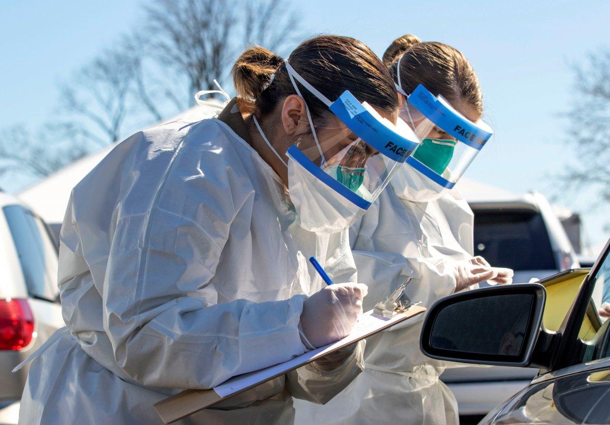 Esper: Koronavirüs ülkede 8-10 haftada gerileyecek