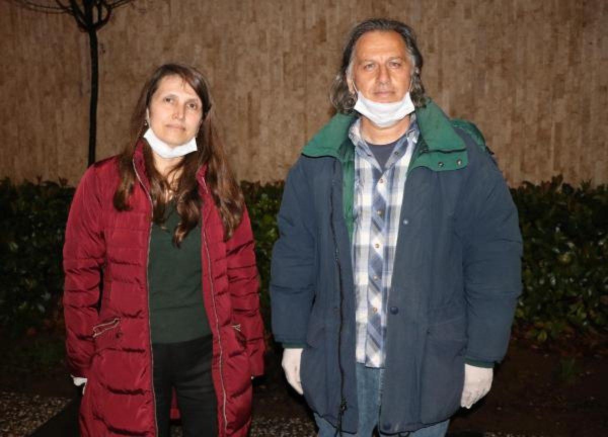 Kadın profesör kepçenin önüne yattı