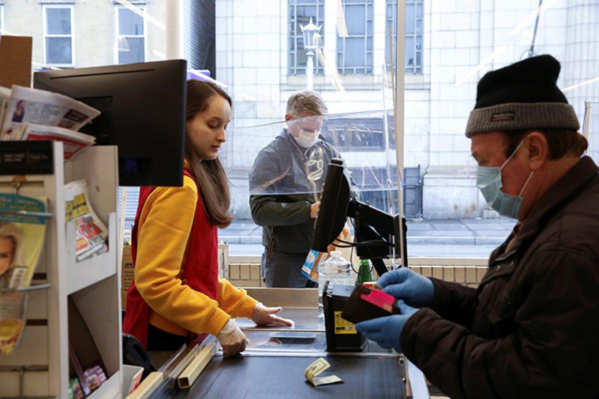 ABD'de koronavirüs vaka sayısı 70 bine yaklaştı