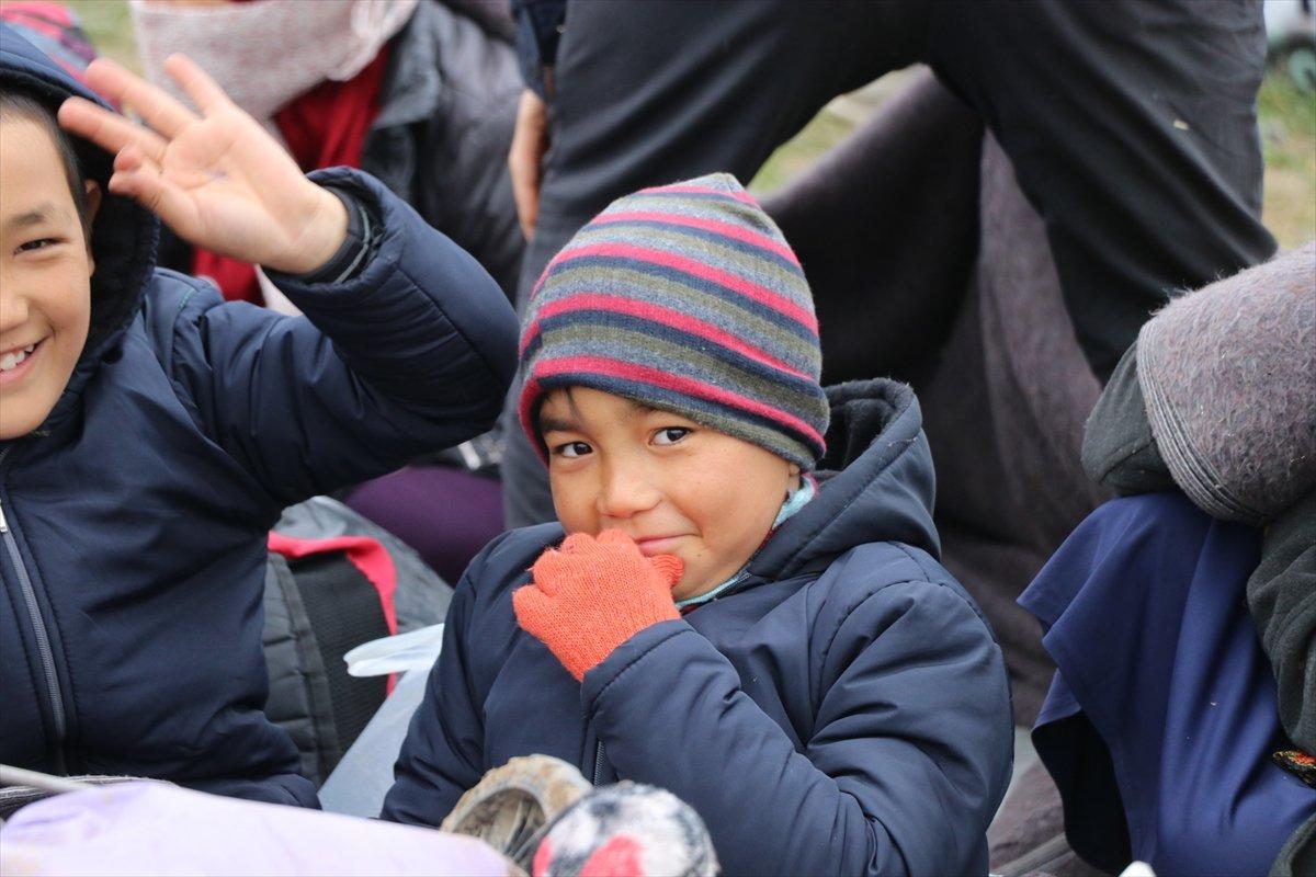 Mülteciler umudunu yitirdi, sınırdan ayrıldı