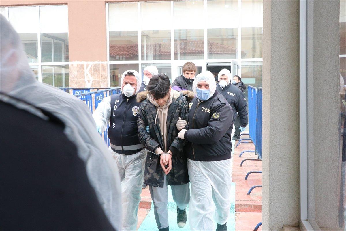 Türkiye'ye küfür eden öğrenciler gözaltına alındı