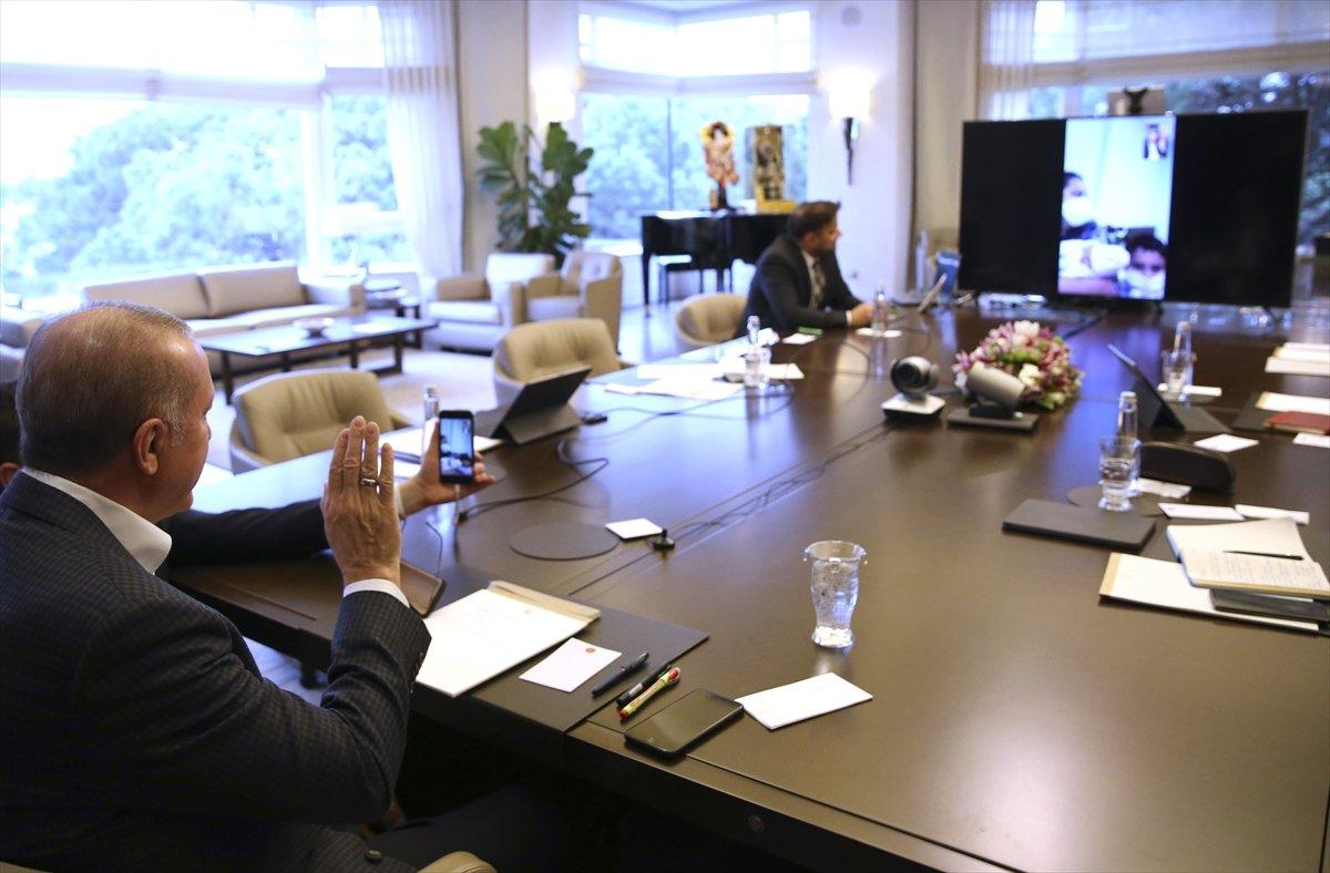 Erdoğan, karantinada doğum yapan Sevda Gül'ü tebrik etti