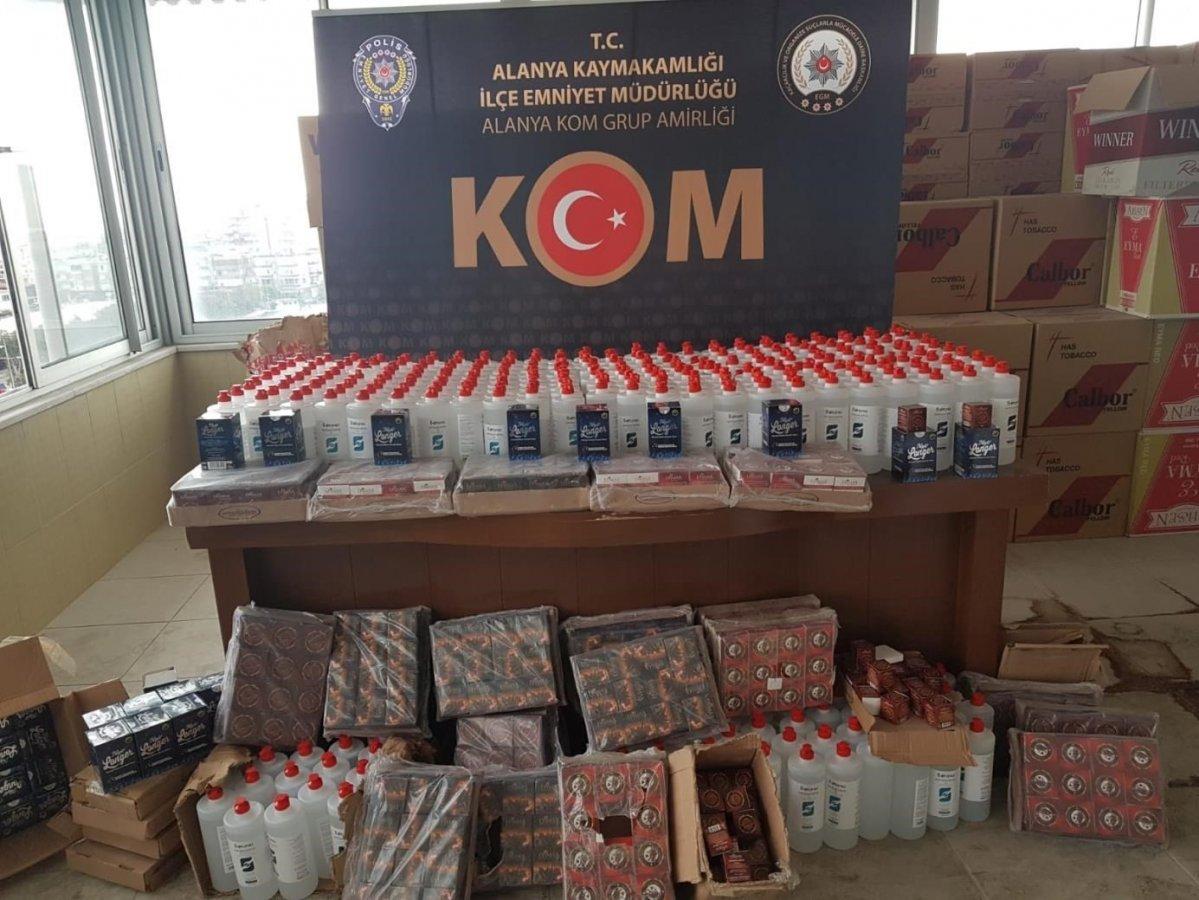 Antalya’da sahte maske ve kaçak akaryakıt operasyonu