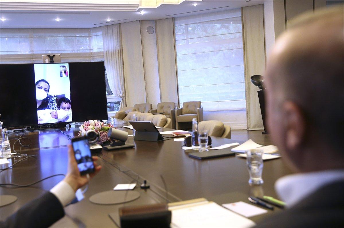 Erdoğan, karantinada doğum yapan Sevda Gül'ü tebrik etti