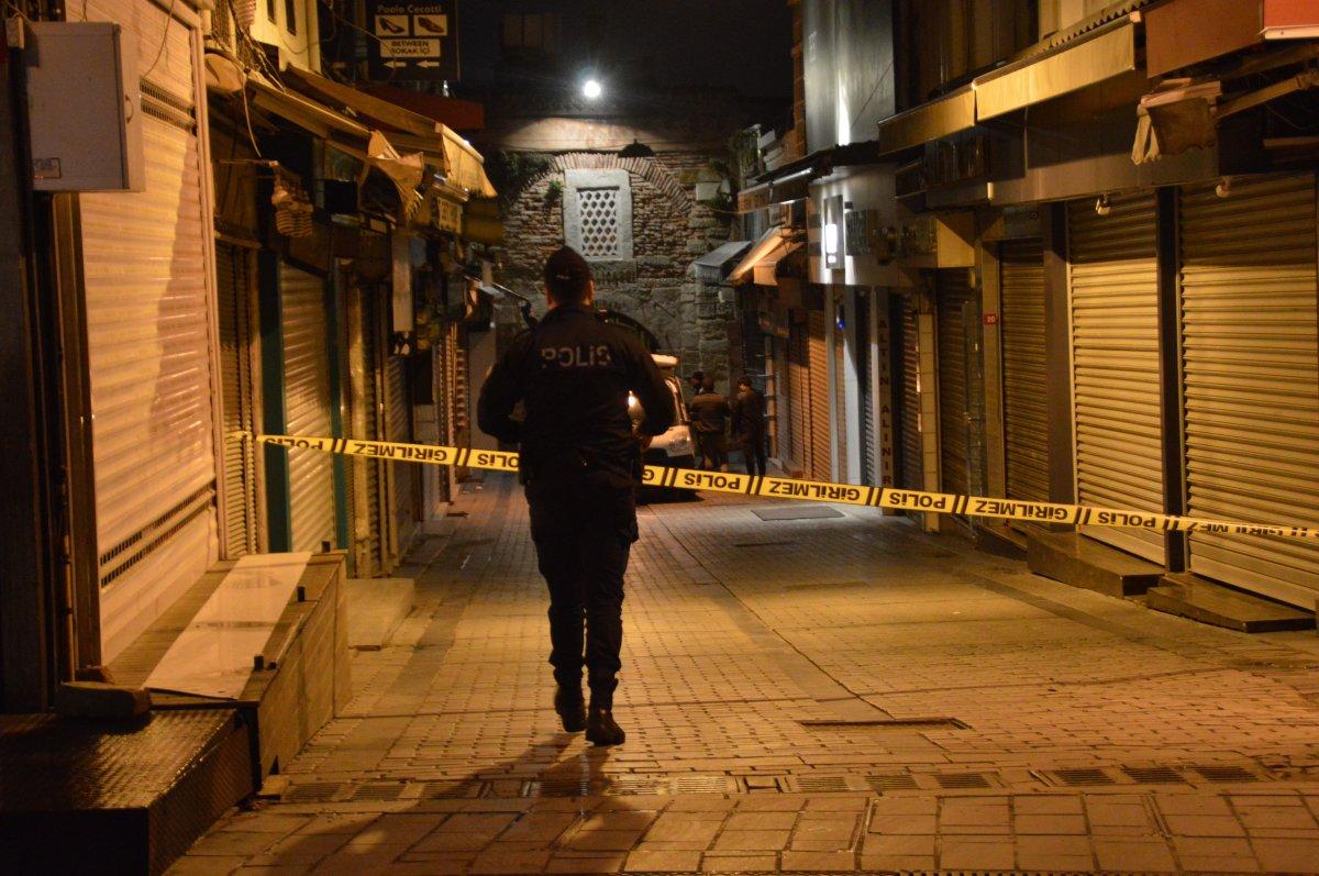 Tarihi Kapalı Çarşı'da kuyumcu soygunu