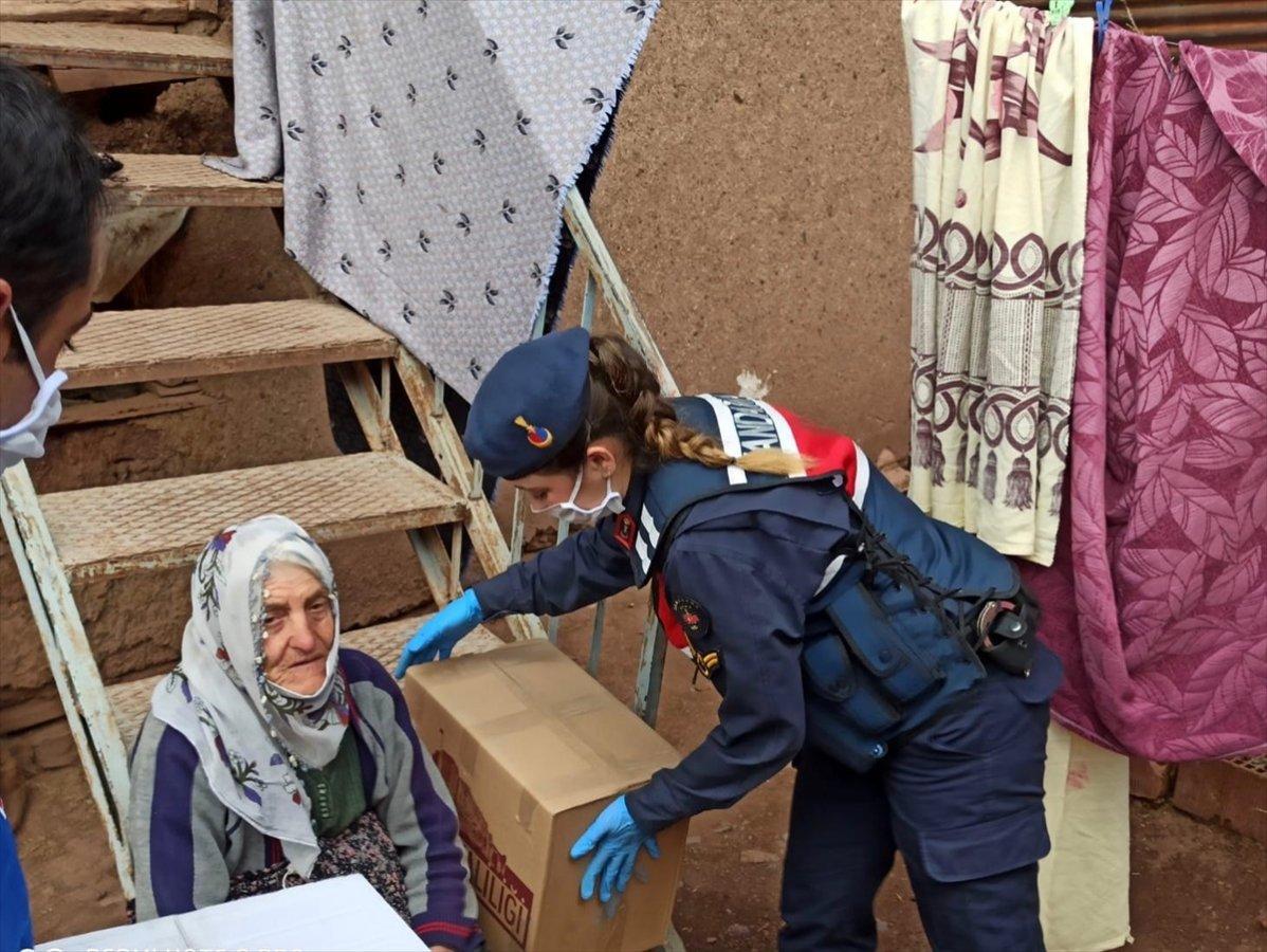 Jandarma'dan yeni kıyafet yönetmeliği