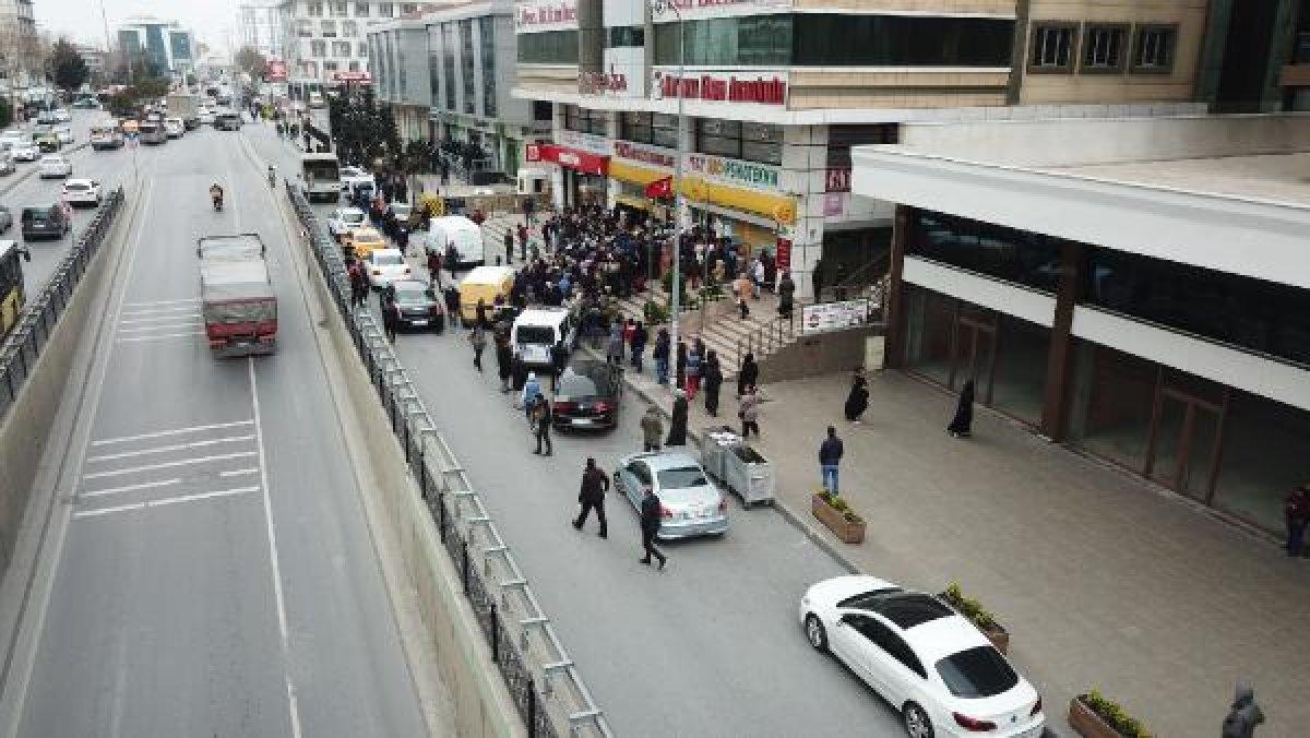 İstanbul'da yardım parasını almak isteyen PTT'ye koştu