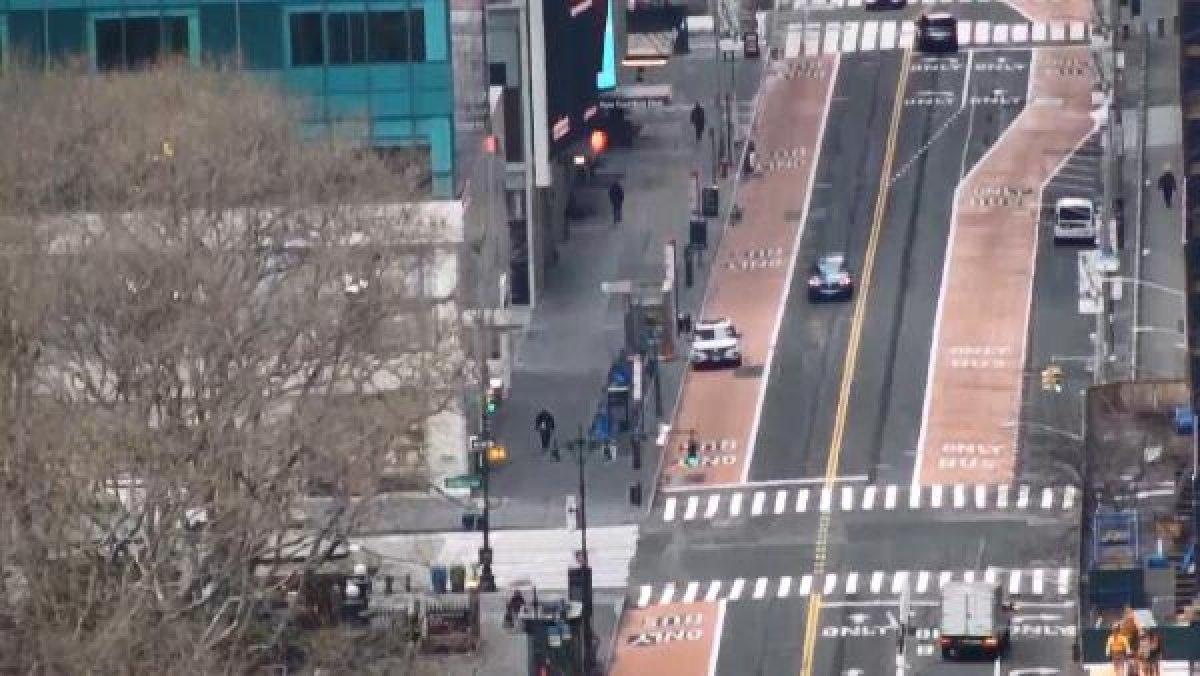 Koronavirüs kentleri ıssızlaştırdı