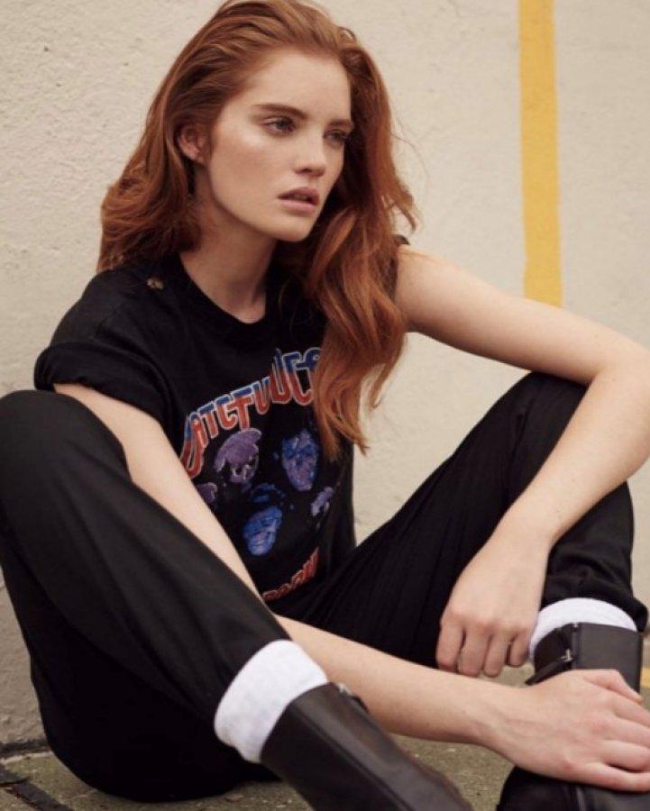 Victoria's Secret meleği koronavirüse yakalandı