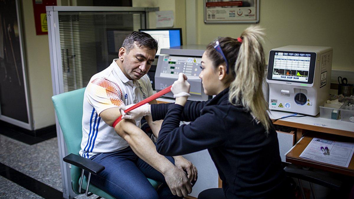 Korona tedavisindeki immün plazma kriterleri belirlendi