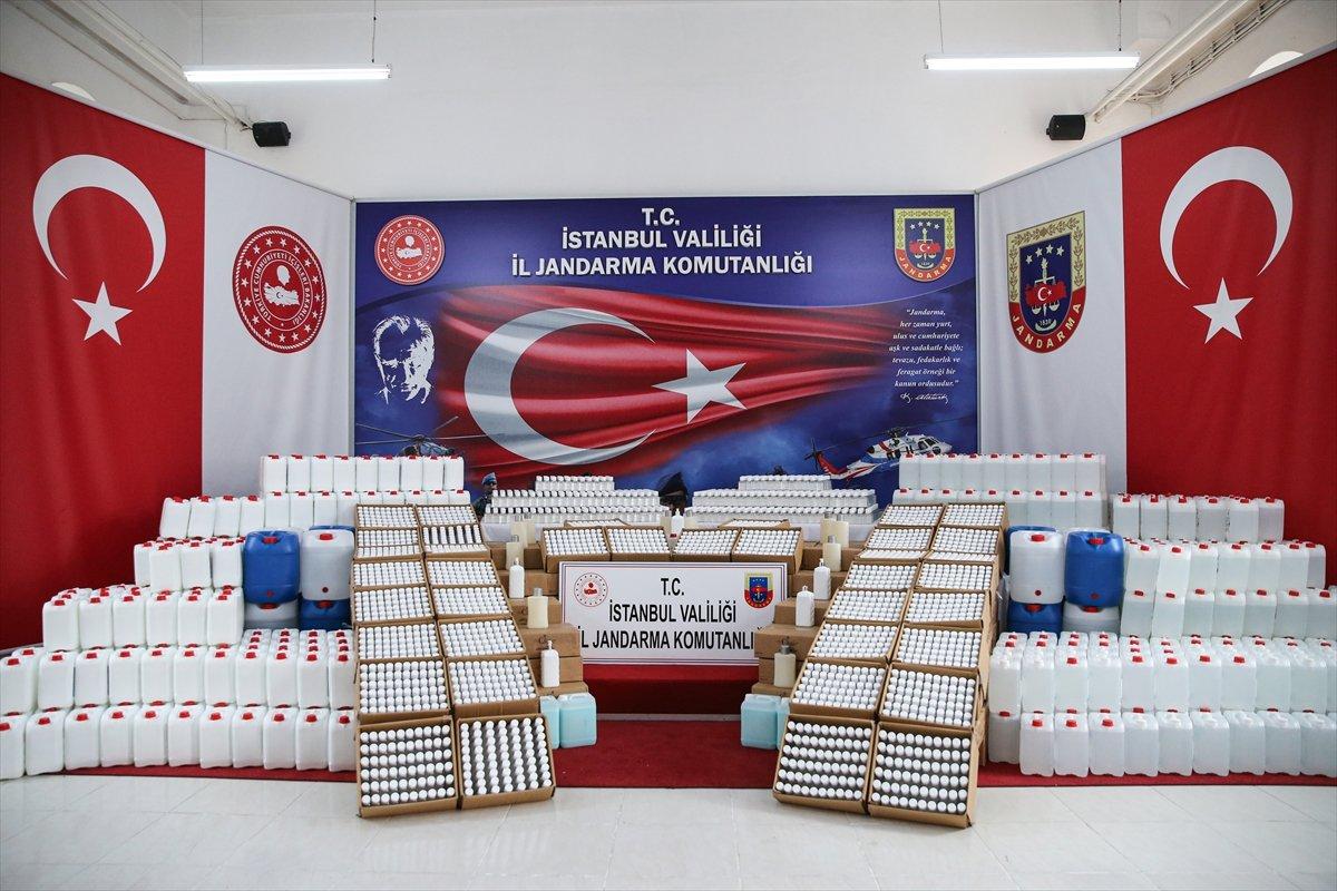 Jandarma 8 ton sahte dezenfektan ele geçirdi